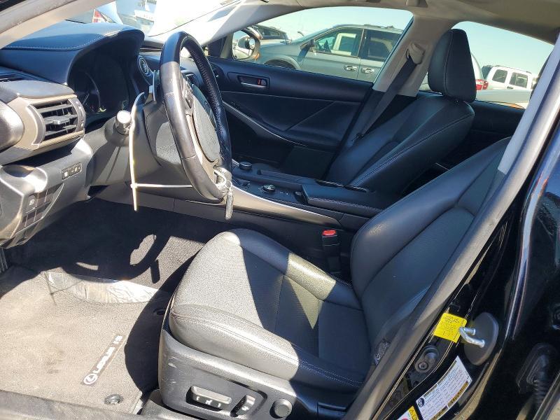 2017 LEXUS IS 300 BASE — Фото 7 из 12
