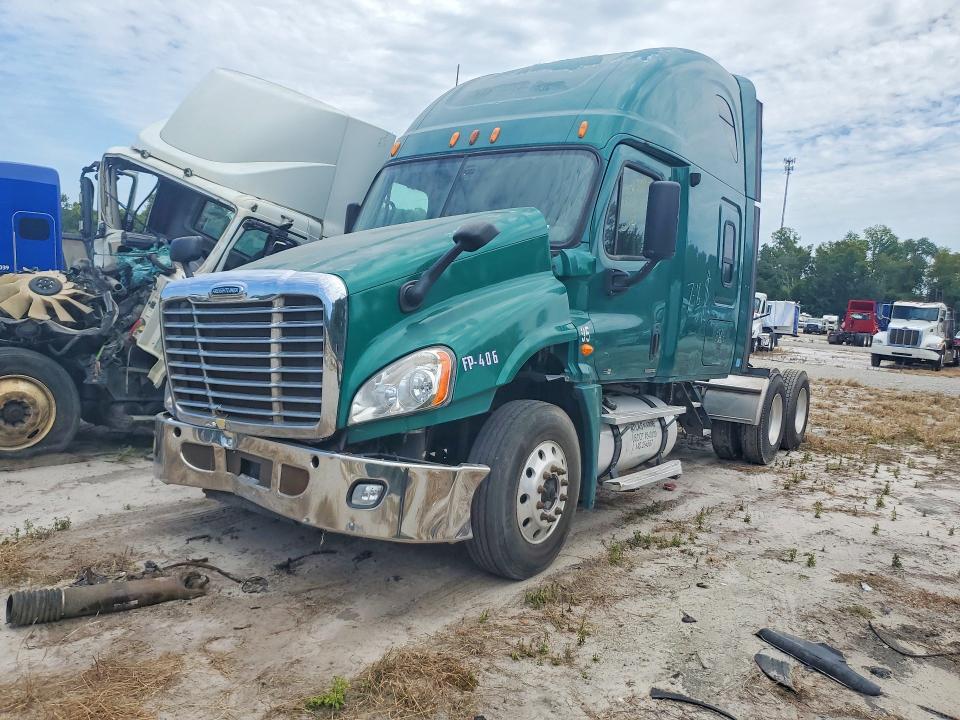 2010 FREIGHTLINER CASCADIA 125 1FUJGLDR1ALAF1055
