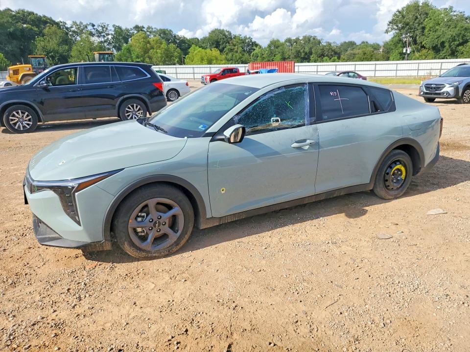 2026 KIA K4 3KPFT4DE5TE252840