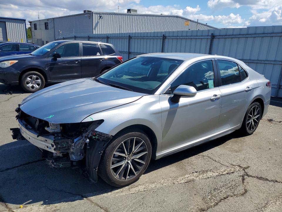 2022 TOYOTA CAMRY 4T1G11AKXNU628600