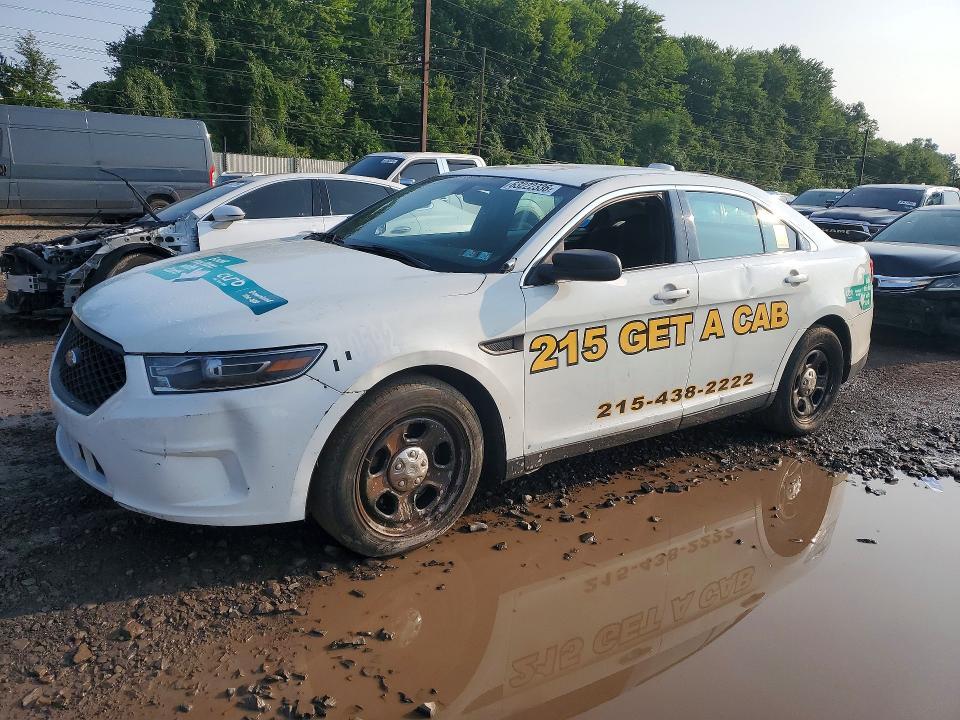 2018 FORD TAURUS 1FAHP2MK3JG137132
