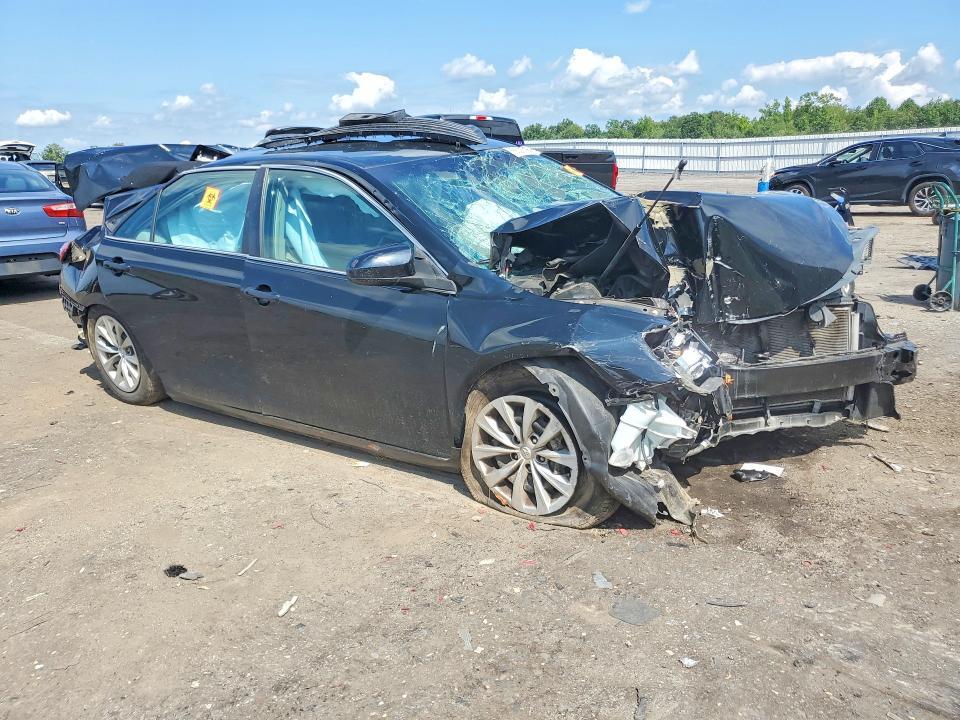 4T4BF1FK7FR516123 2015 TOYOTA CAMRY photo no. 4