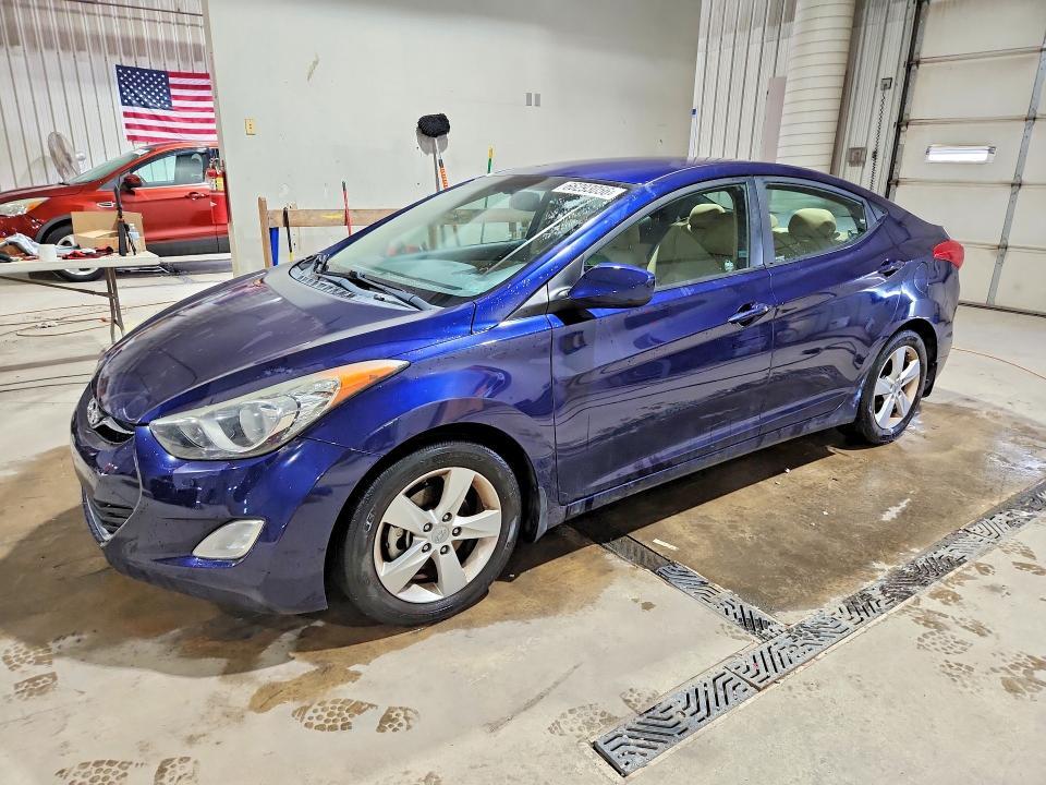 2013 HYUNDAI ELANTRA 5NPDH4AE4DH194875