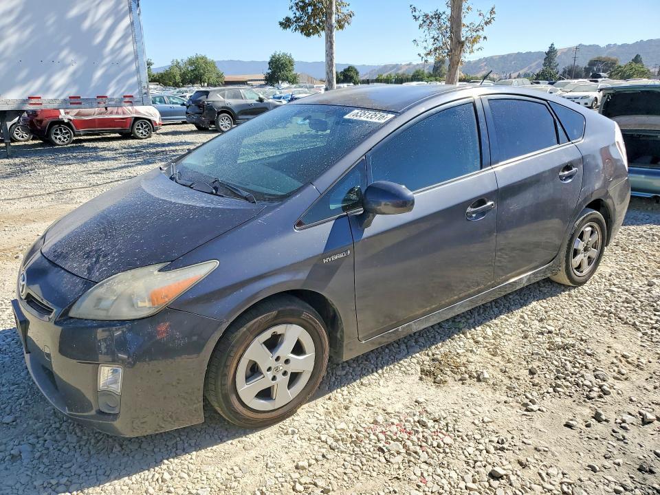 2011 TOYOTA PRIUS JTDKN3DU0B1392385