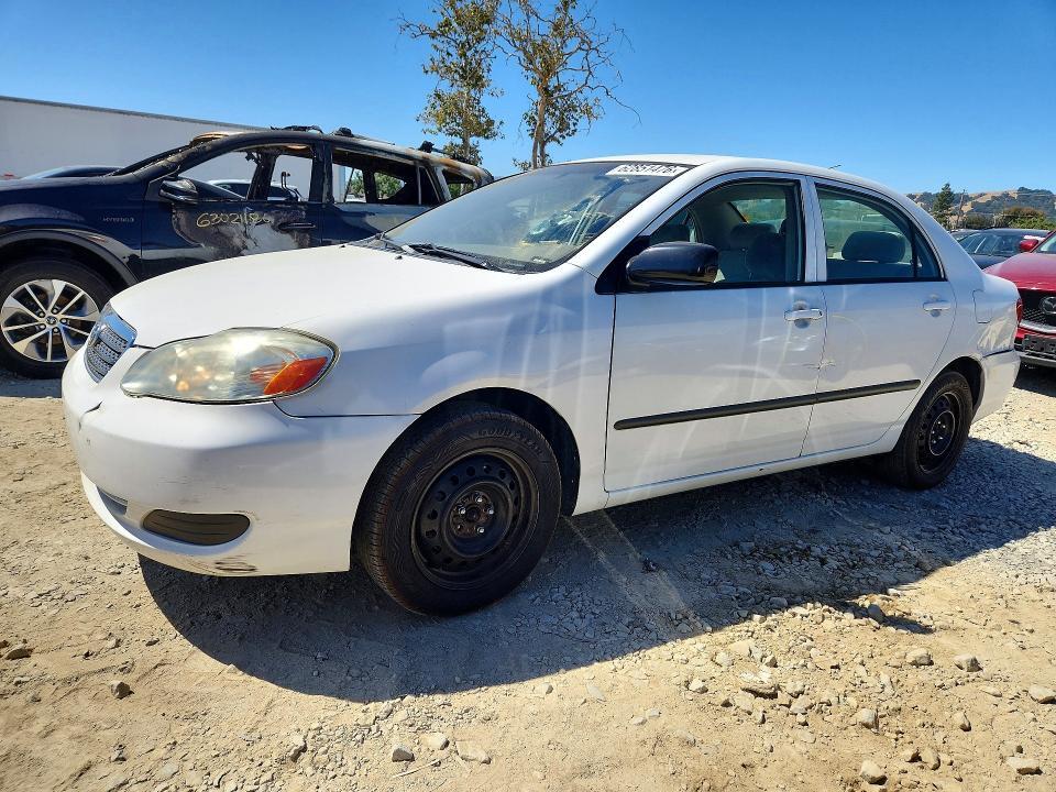 2007 TOYOTA COROLLA 1NXBR32E57Z918155