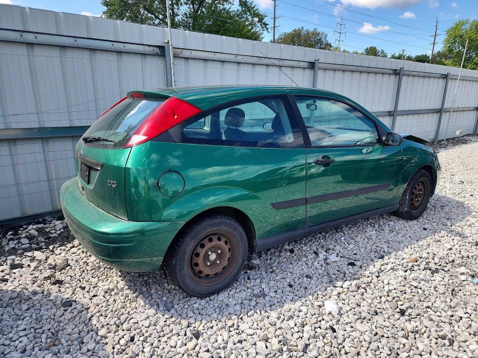 3FAFP31302R238536 2002 FORD FOCUS photo no. 3