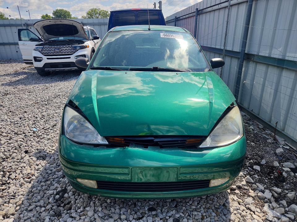 3FAFP31302R238536 2002 FORD FOCUS photo no. 5