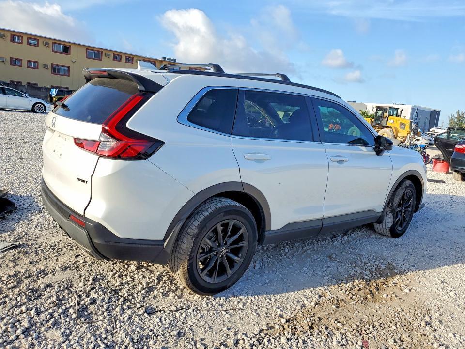 7FARS6H52PE013630 2023 HONDA CR-V photo no. 3