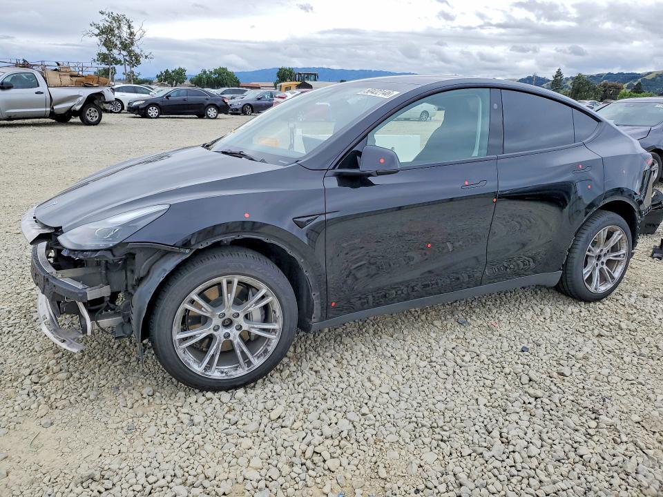 2023 TESLA MODEL Y 7SAYGDEE9PF812518