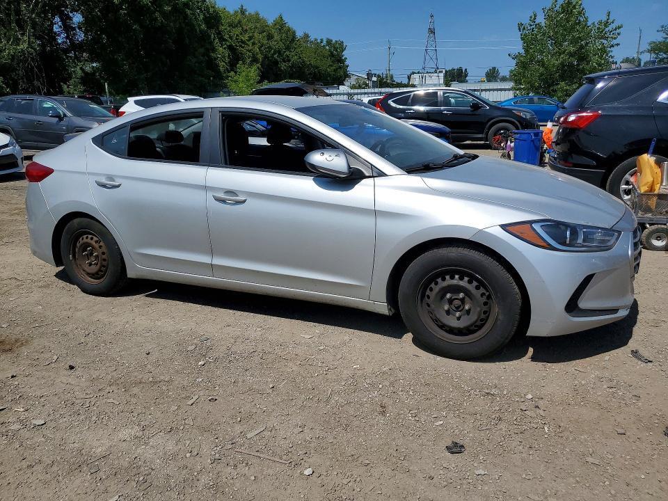 5NPD74LF9JH285368 2018 HYUNDAI ELANTRA photo no. 4
