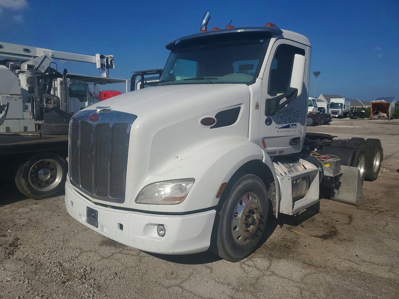2018 PETERBILT 579 1XPBDP9XXJD432433