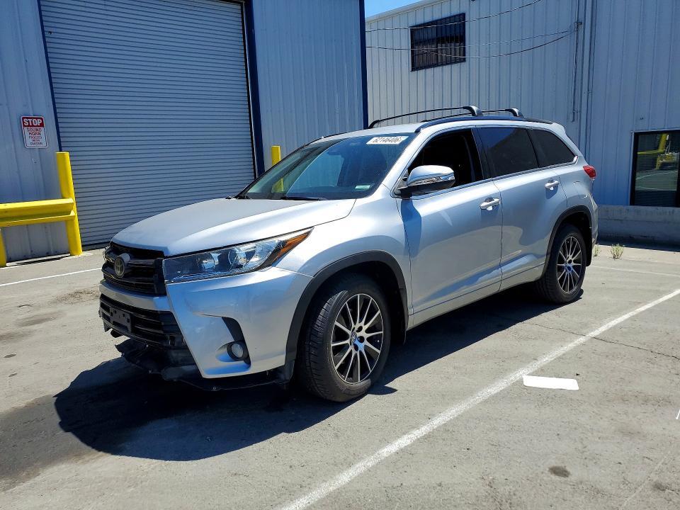 2017 TOYOTA HIGHLANDER 5TDJZRFH5HS359798