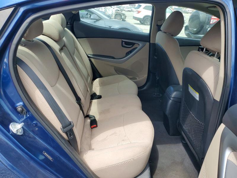 5NPDH4AE1GH676322 2016 HYUNDAI ELANTRA photo no. 10
