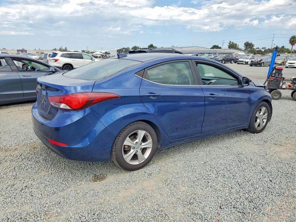 5NPDH4AE1GH676322 2016 HYUNDAI ELANTRA photo no. 3