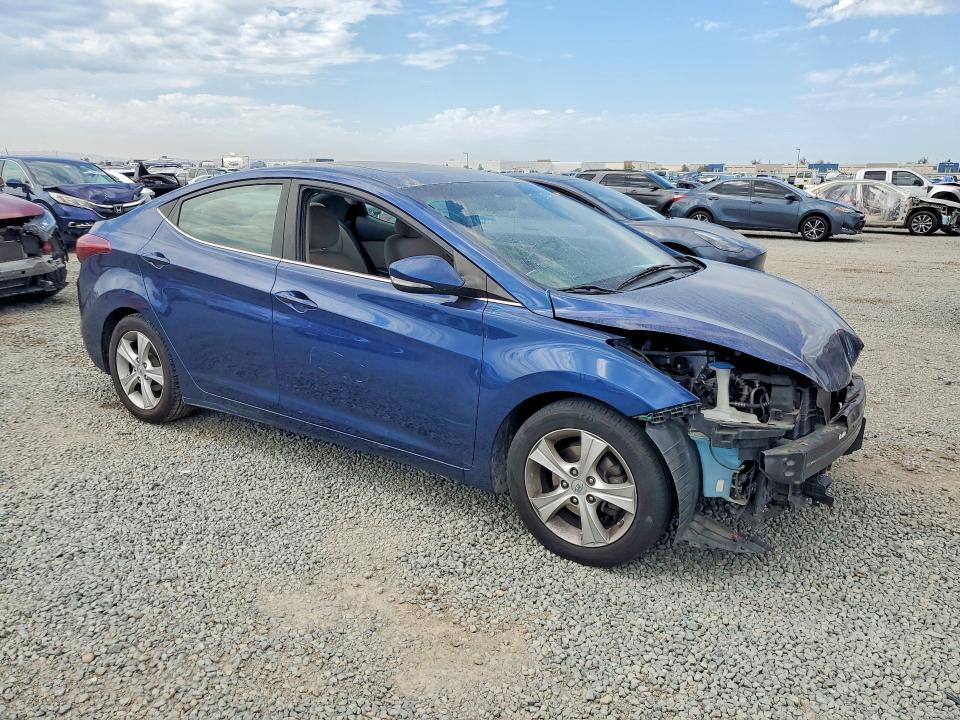 5NPDH4AE1GH676322 2016 HYUNDAI ELANTRA photo no. 4