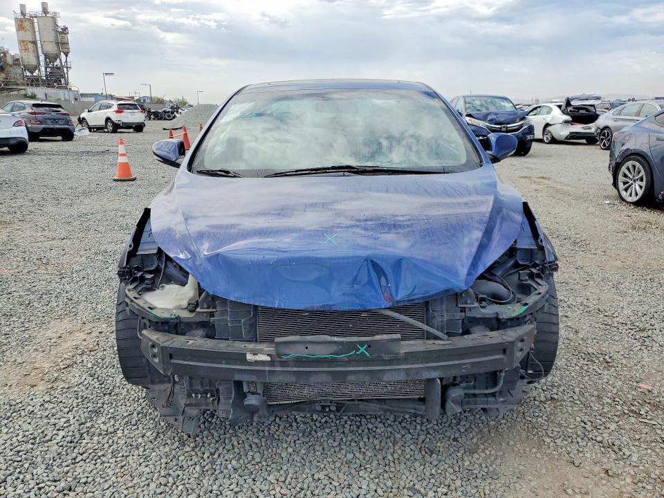 5NPDH4AE1GH676322 2016 HYUNDAI ELANTRA photo no. 5