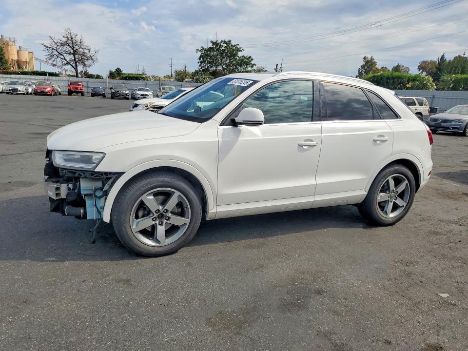 2015 AUDI Q3 WA1EFCFS4FR011998