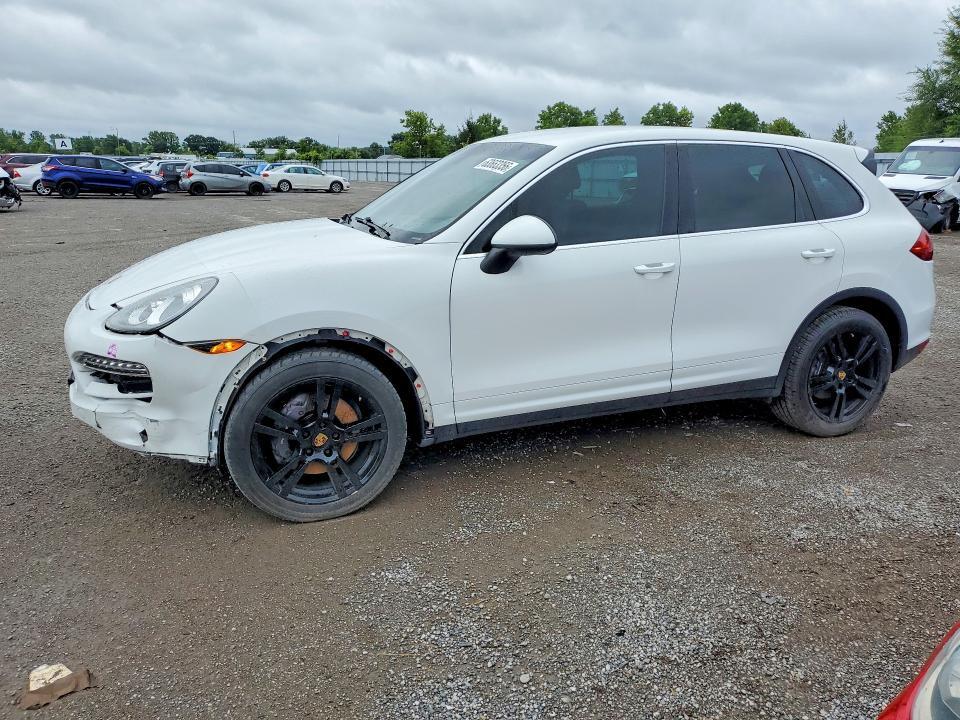 2014 PORSCHE CAYENNE WP1AA2A2XELA04963