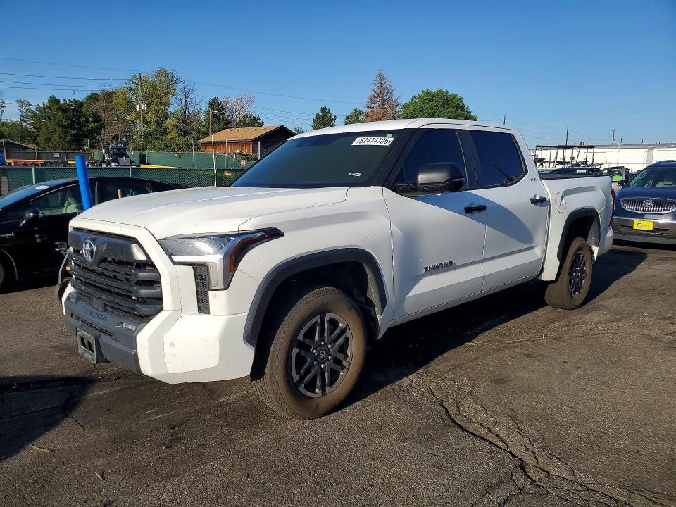 2025 TOYOTA TUNDRA 5TFLA5DB1SX261148
