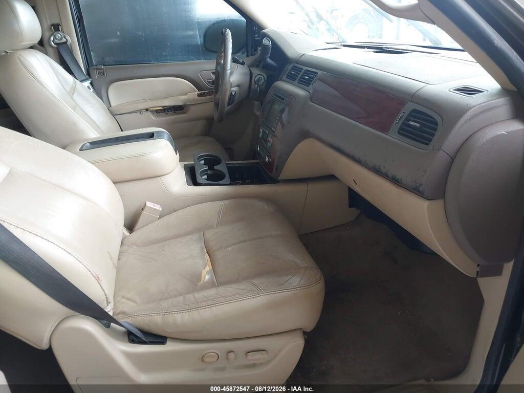 1GNSCBE08BR114337 2011 CHEVROLET TAHOE photo no. 5