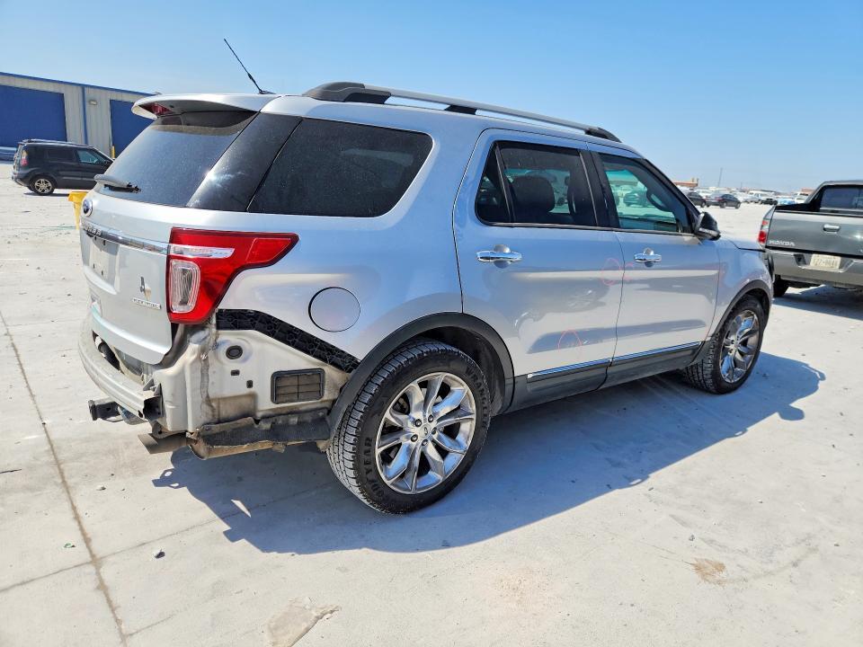 1FM5K7D84FGB24227 2015 FORD EXPLORER photo no. 3