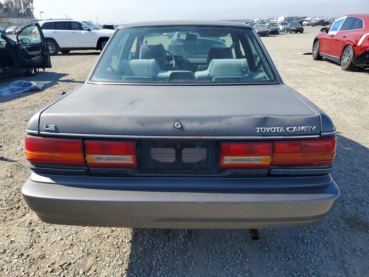 4T1SV22E4LU246590 1990 TOYOTA CAMRY photo no. 6