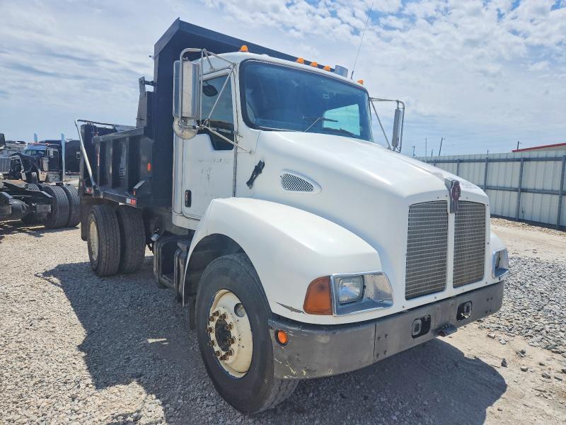 2003 KENWORTH CONSTRUCTION 2NKMHD7X43M388442