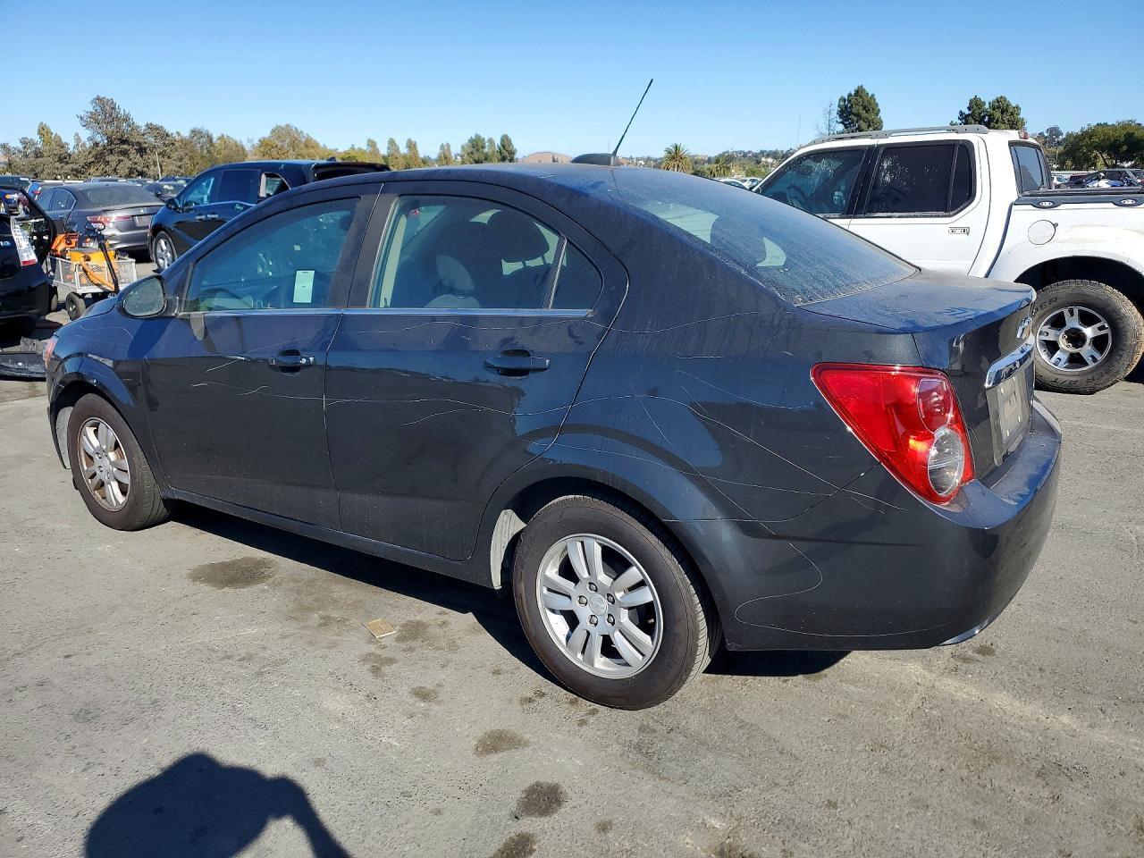 2015 CHEVROLET SONIC LT — Фото 2 из 12