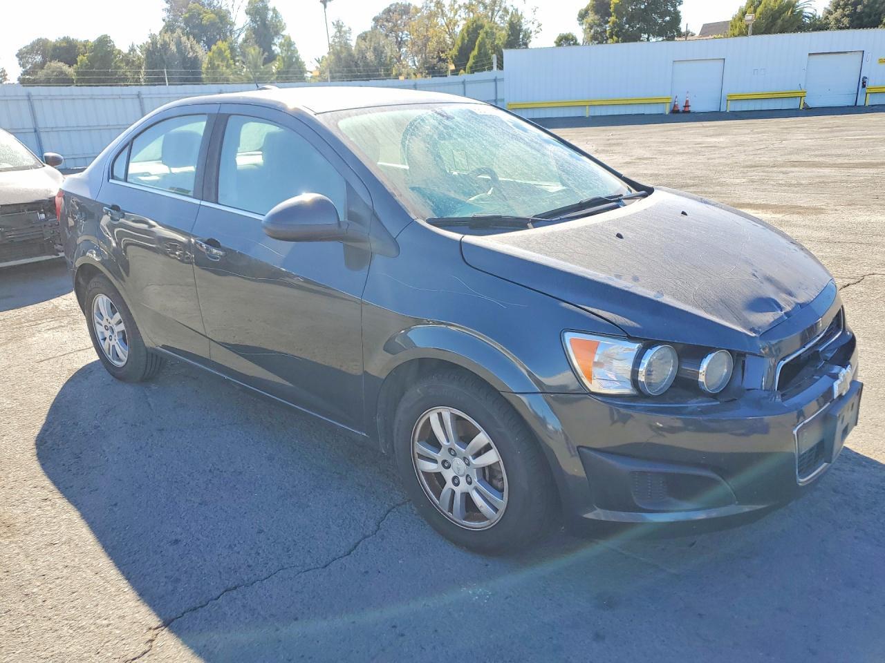 2015 CHEVROLET SONIC LT — Фото 4 из 12