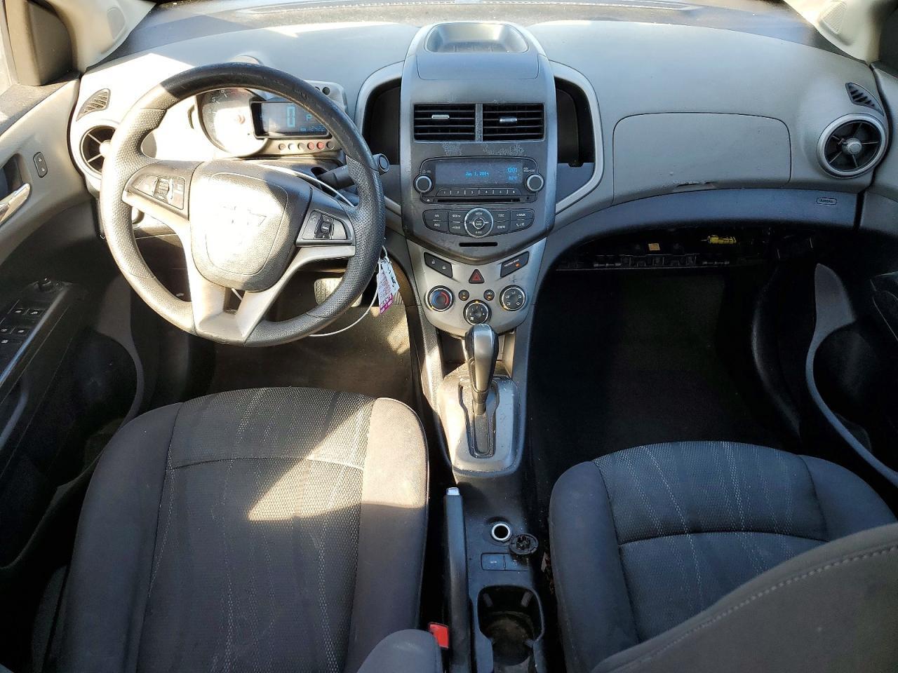 2015 CHEVROLET SONIC LT — Фото 8 из 12