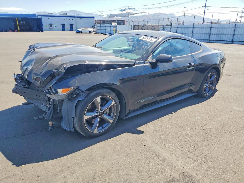1FA6P8AM0F5370405 2015 FORD MUSTANG photo no. 1