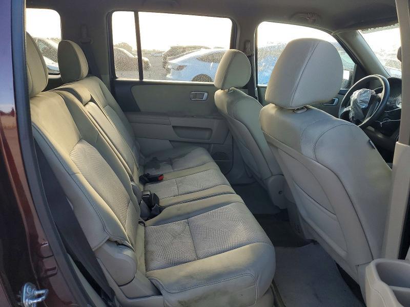 2015 HONDA PILOT LX — Фото 10 из 12