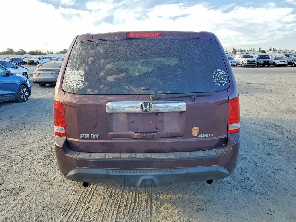 2015 HONDA PILOT LX — Фото 6 из 12