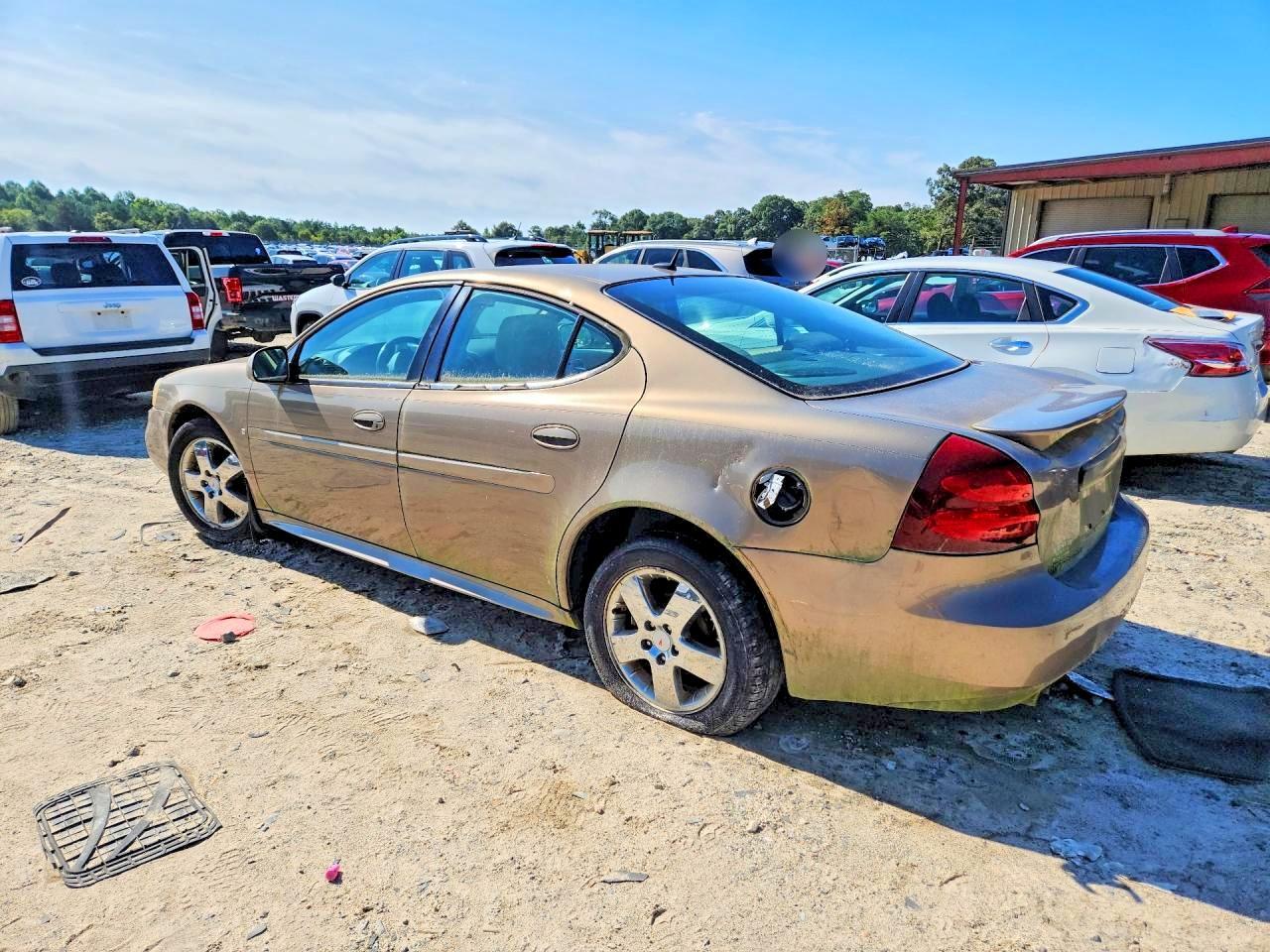 2007 PONTIAC GRAND PRIX GT — Фото 2 из 12