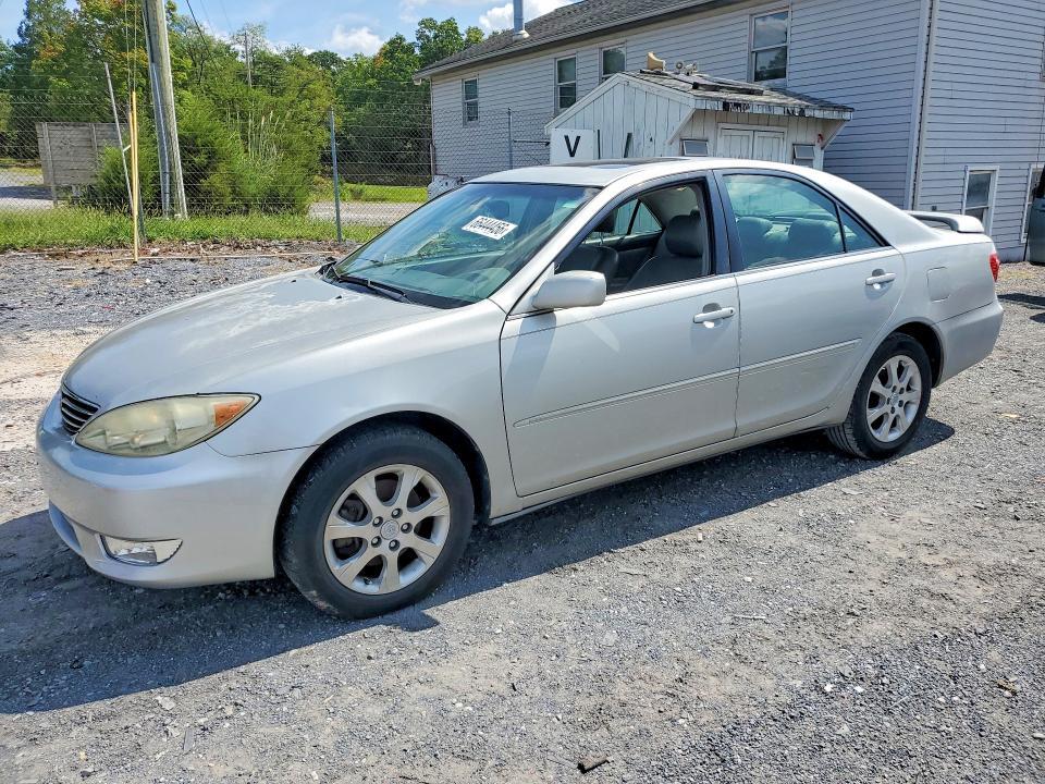 2005 TOYOTA CAMRY 4T1BF30KX5U085998