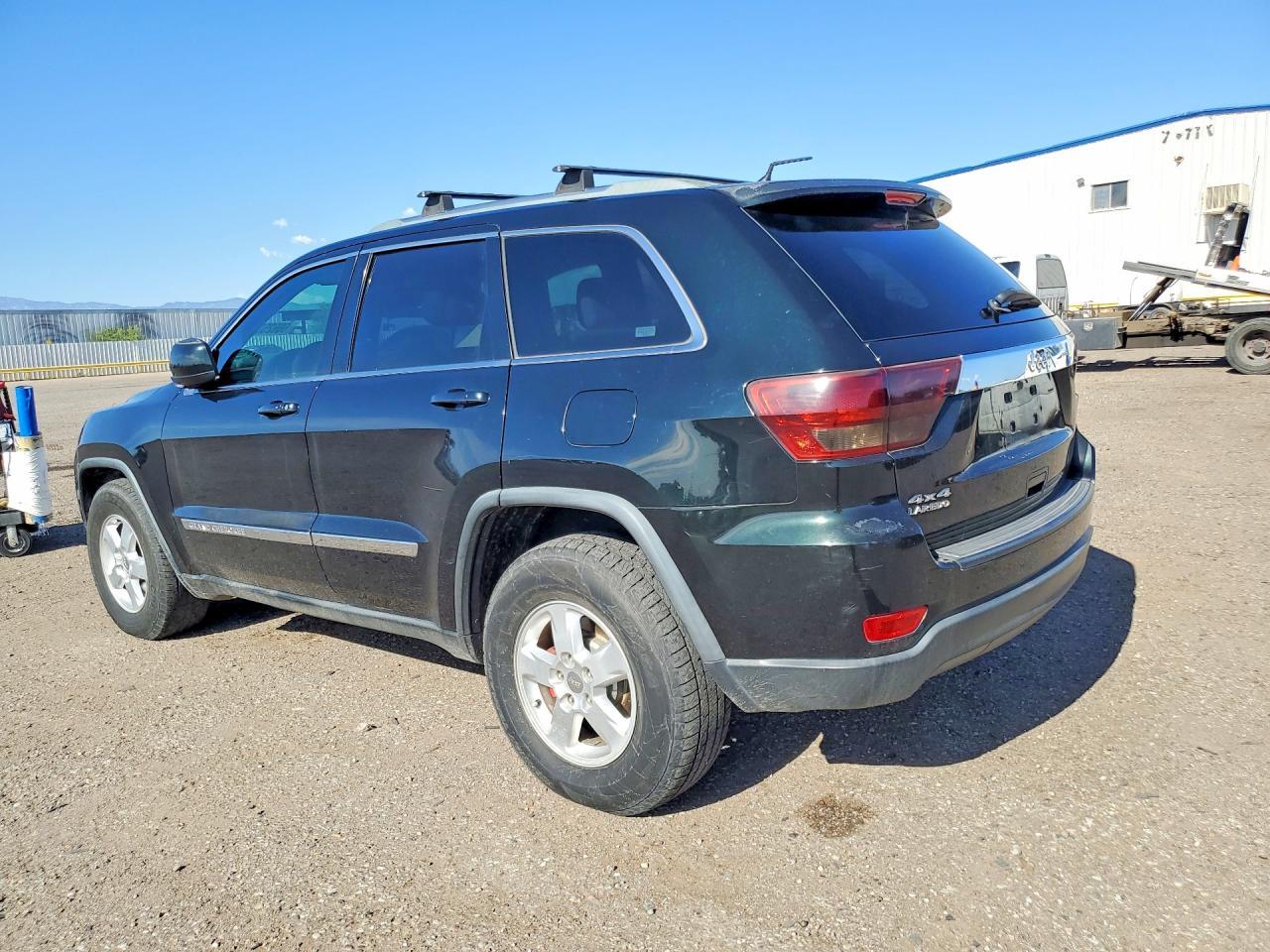 1C4RJFAG5CC326155 2012 JEEP GRAND CHEROKEE photo no. 2