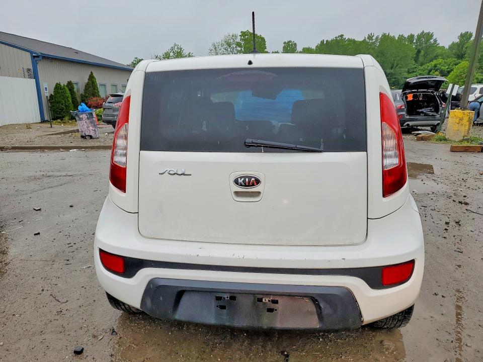 KNDJT2A52C7458152 2012 KIA SOUL photo no. 6