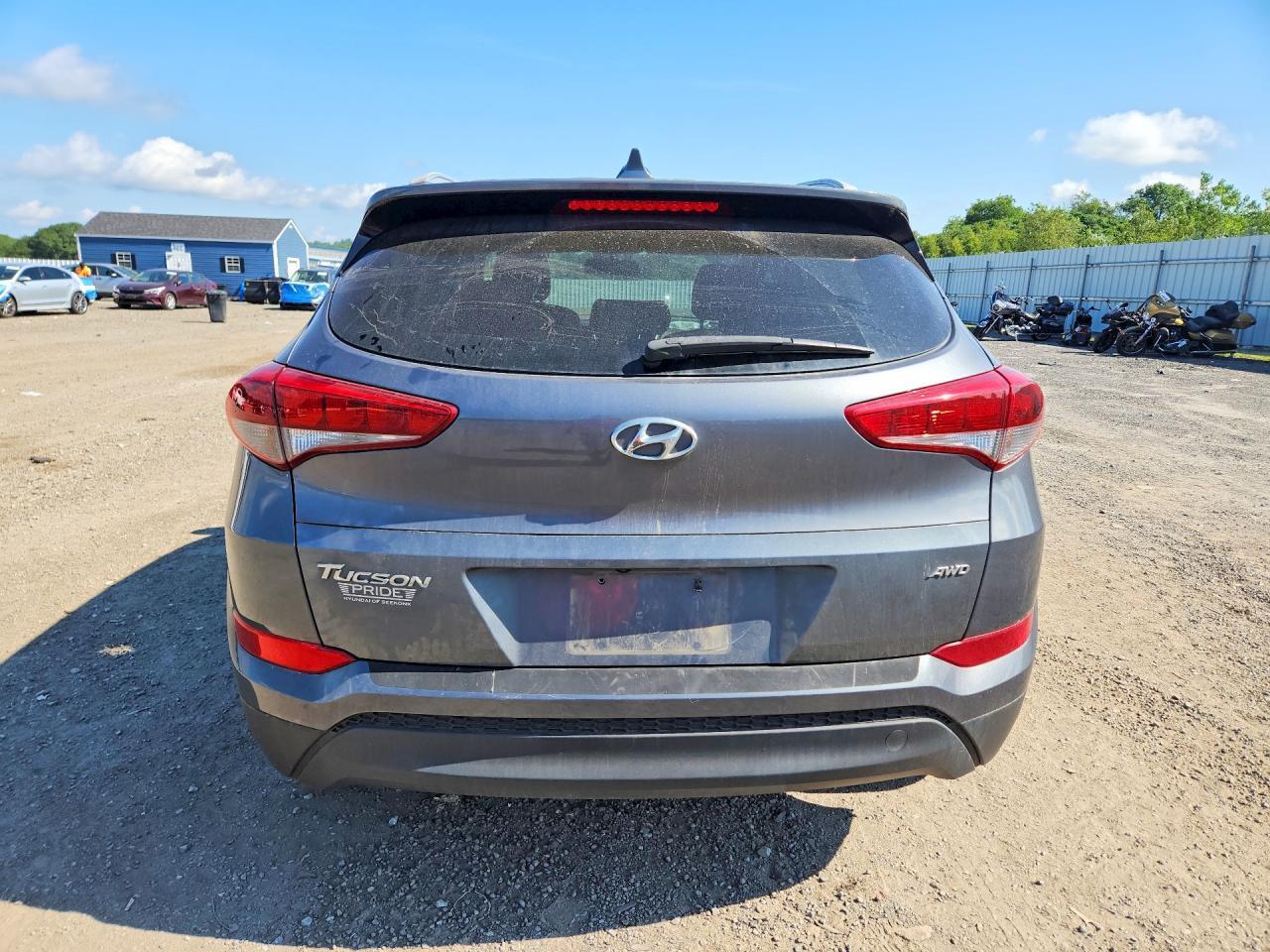 KM8J3CA4XJU651785 2018 HYUNDAI TUCSON photo no. 6