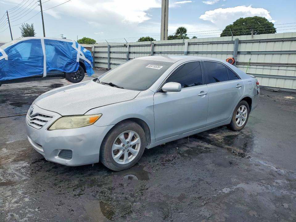 2010 TOYOTA CAMRY 4T1BF3EK9AU042904