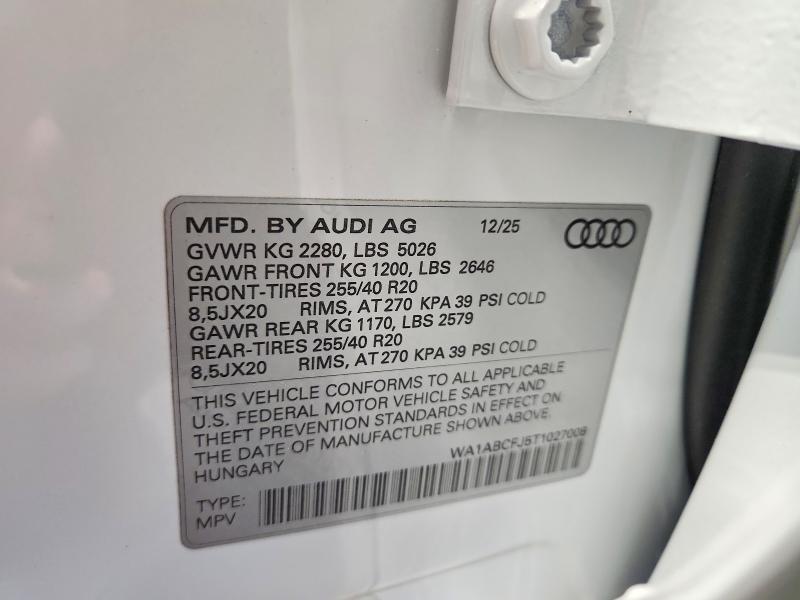 2026 AUDI Q3 S-LINE — Фото 14 из 14