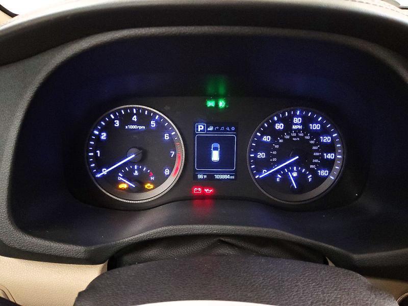 KM8J33A40JU612266 2018 HYUNDAI TUCSON photo no. 9