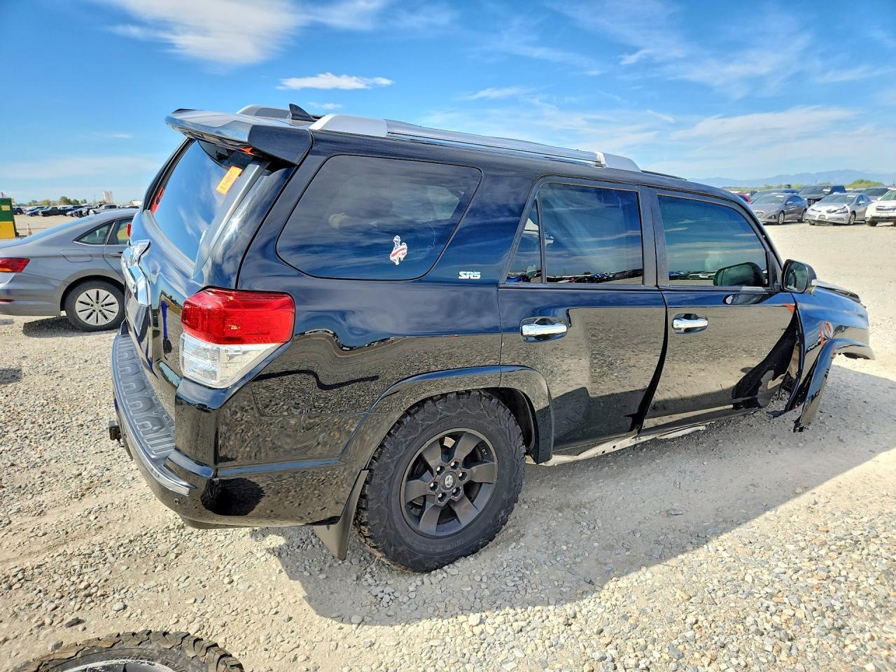 2012 TOYOTA 4RUNNER SR5 — Фото 3 из 13
