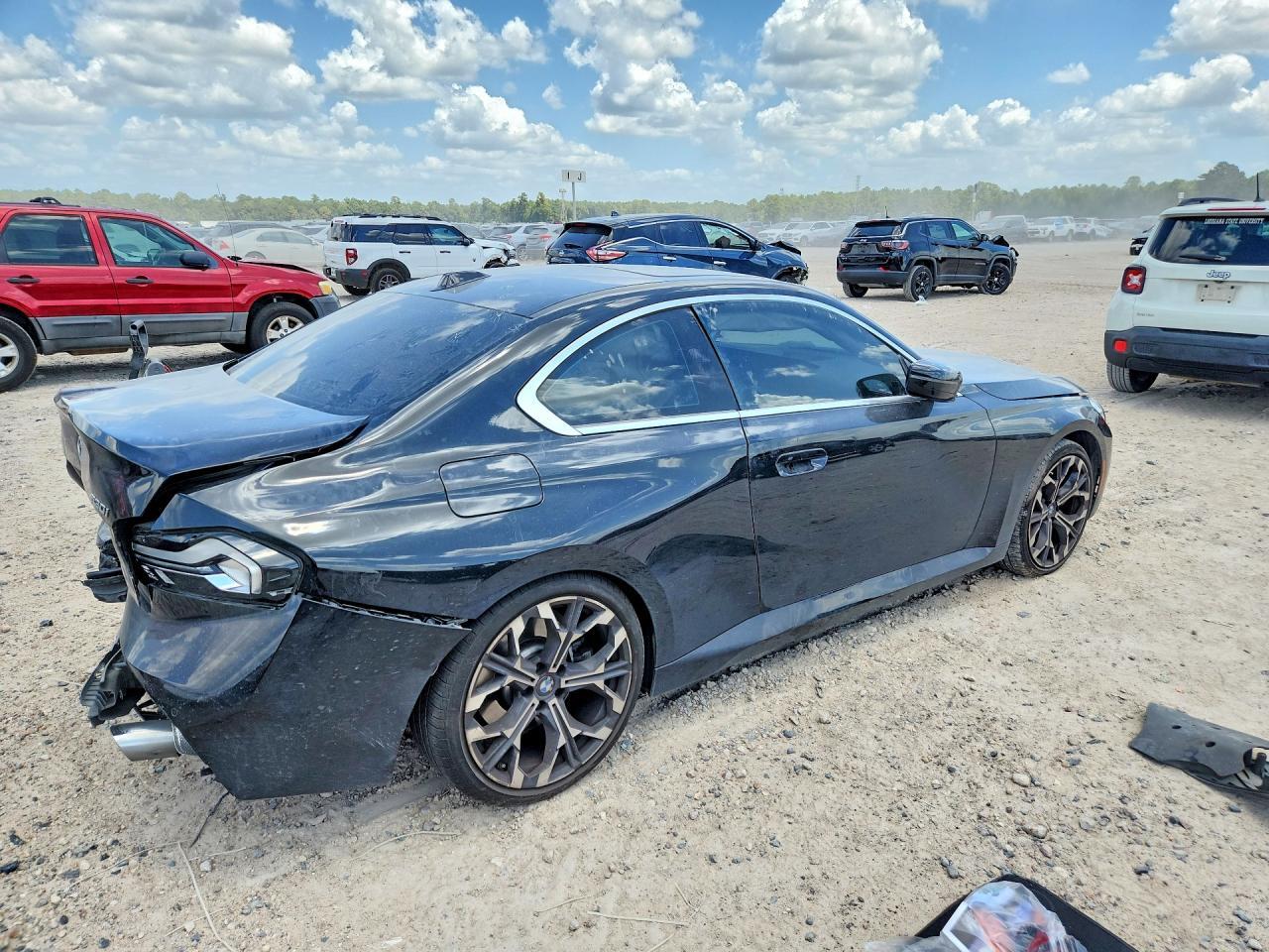 3MW23CM05S8F08806 2025 BMW 230I photo no. 3