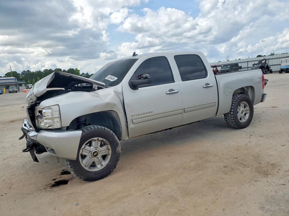 2011 CHEVROLET SILVERADO 3GCPKSE34BG363228