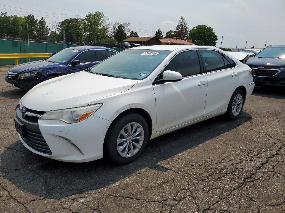 2015 TOYOTA CAMRY 4T4BF1FK4FR474705