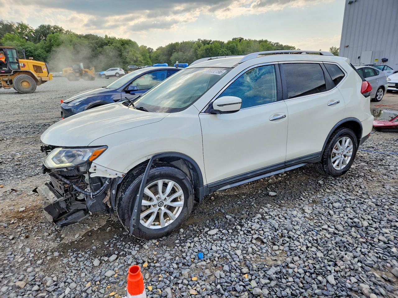 2018 NISSAN ROGUE SV