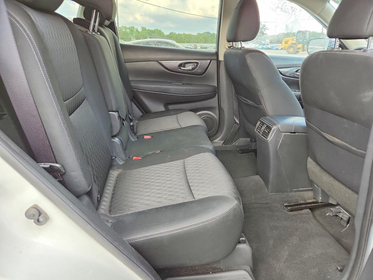 2018 NISSAN ROGUE SV — Фото 10 из 13