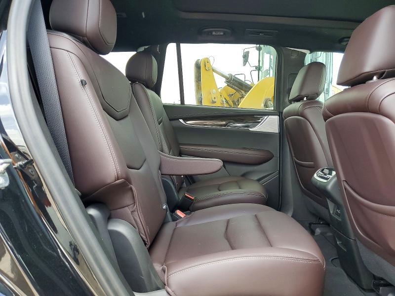 2024 CADILLAC XT6 PREMIUM LUXURY — Фото 11 из 13