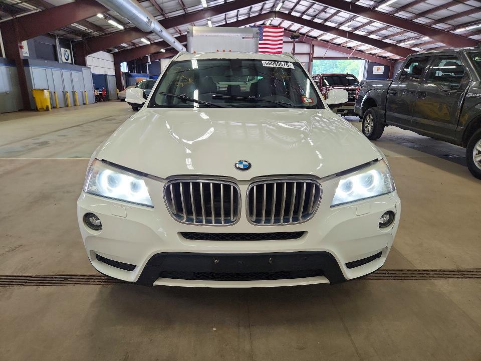 2013 BMW X3 XDRIVE28I — Фото 5 из 13