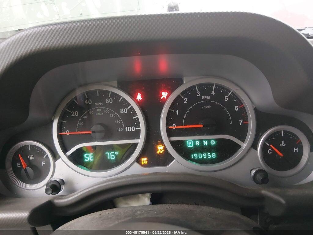 1J4BB5H13AL108121 2010 JEEP WRANGLER UNLIMITED photo no. 7